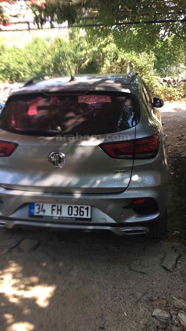 Sahibinden MG ZS 1.0 T-GDI Luxury 2022 Model İstanbul 1