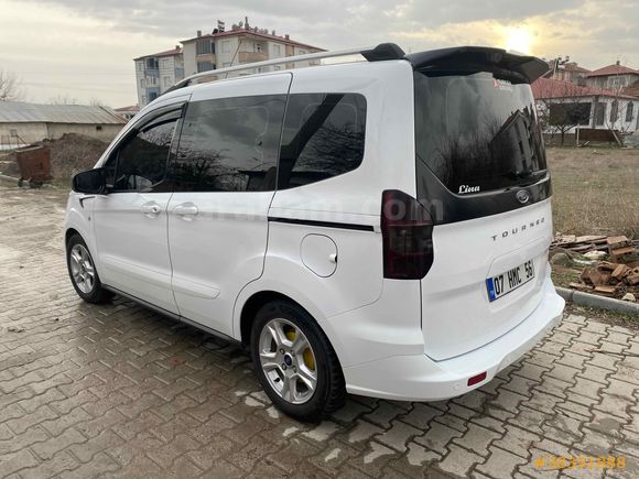 Sahibinden Ford Tourneo Courier 1.5 TDCi Delux 2022 Model 