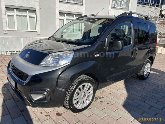 Sahibinden Fiat Fiorino Combi 1.3 Multijet Emotion 2016 Model  150.008 km Siyah