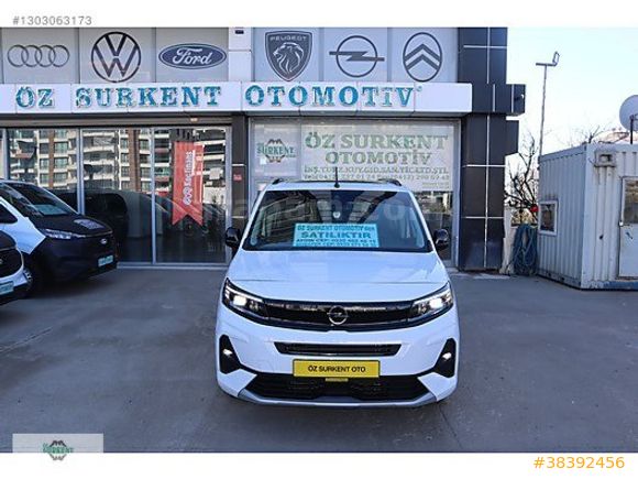 Öz Surkent Oto'dan 2025 Combo Ultımate Cam Tavan Hatasız %20KDV