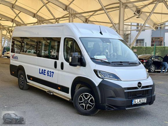 2025 OPEL MOVANO 29.000 km'de HATASIZ + SERVİS PLAKASI