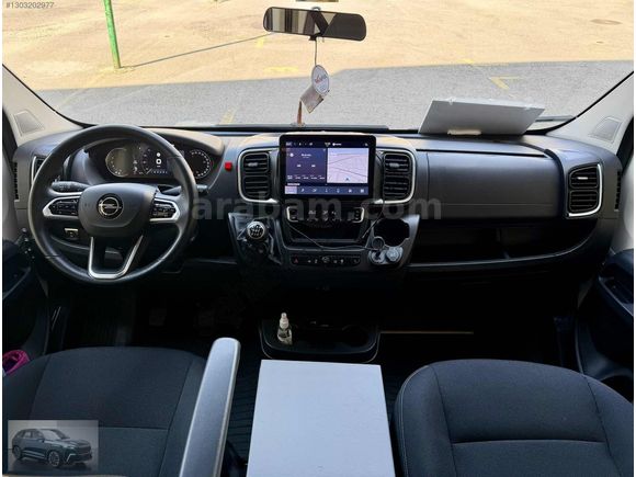 2025 OPEL MOVANO 29.000 km'de HATASIZ + SERVİS PLAKASI