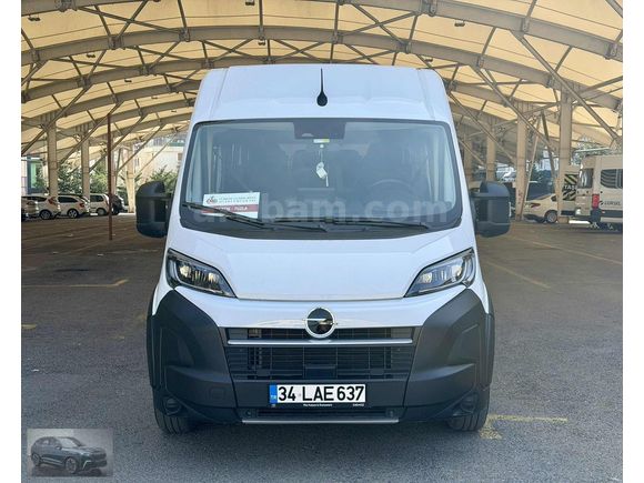 2025 OPEL MOVANO 29.000 km'de HATASIZ + SERVİS PLAKASI