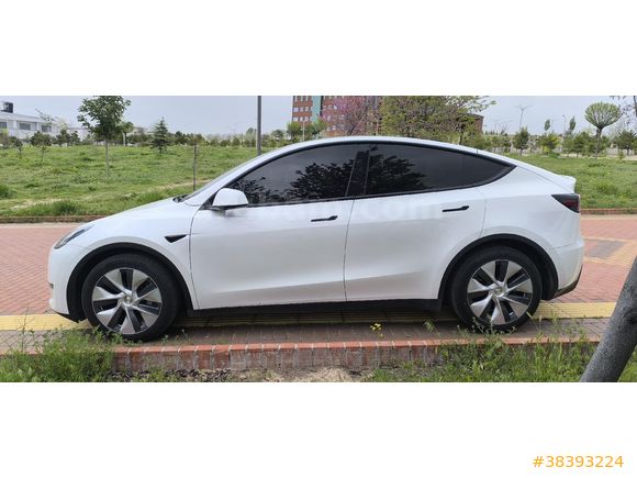 Sahibinden Tesla Model Y Long Range AWD 2023 Model