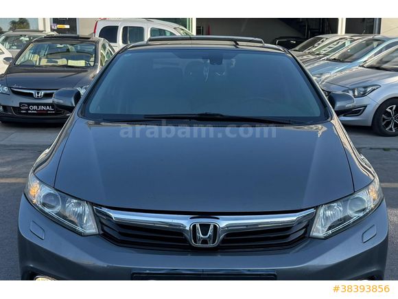 Sahibinden Honda Civic 1.6i VTEC ECO Elegance 2012 Model