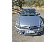 “2004 Opel Temiz Aile Arabası – 5500 Tramer – Motor Yürüyen İyi”