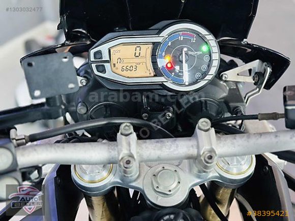 AUTO BEYLER'DEN HATASIZ BOYASIZ 2012 MODEL TRIUMPH 800+3SİLİNDİR
