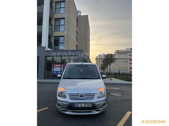 Sahibinden Ford Tourneo Connect 1.8 TDCI GLX 2010 Model  130.000 km Gri (Gümüş)