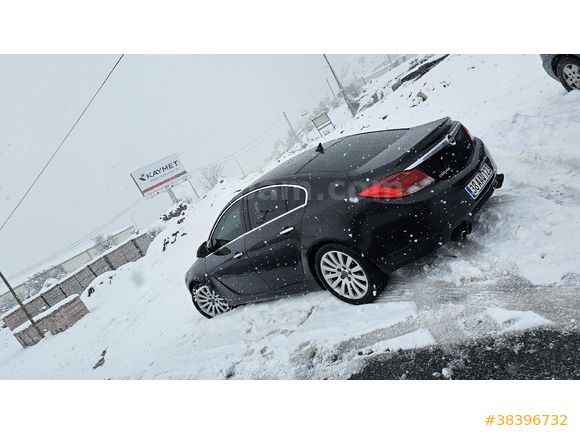 Sahibinden Opel Insignia 1.6 T Cosmo 2011 Model  251.300 km Siyah