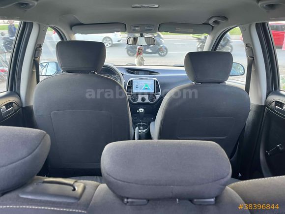 Sahibinden Hyundai i20 1.4 CVVT Team 2011 Model İstanbul