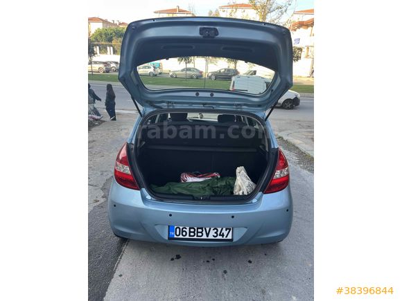 Sahibinden Hyundai i20 1.4 CVVT Team 2011 Model İstanbul