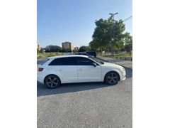 Sahibinden Audi A3 Sportback 1.6 TDI Attraction 2014 Model  215000 km Diğer