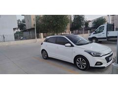 Acil satlık Sahibinden Hyundai i20 1.2 MPI Style 2019 Model 