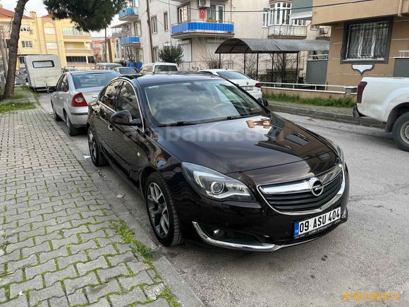 Sahibinden Opel Insignia 1.6 CDTI Cosmo 2015 Model bütün ağır bakımları yapıldı zincir dahil son fotoğrafda detaylar mevcut 