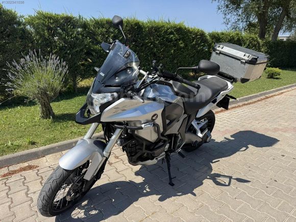 Honda VFR 1200 X CrossTourer manuel