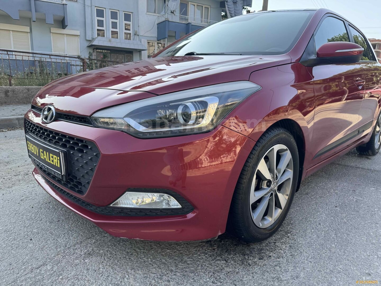 Galeriden Hyundai i20 1.4 MPI Elite Smart 2016 Model Aydın 70.000 km Kırmızı 7