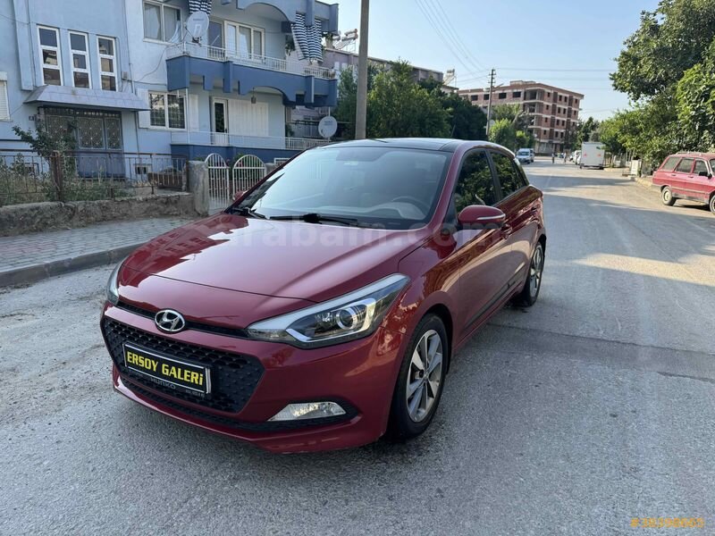 Galeriden Hyundai i20 1.4 MPI Elite Smart 2016 Model Aydın 70.000 km Kırmızı