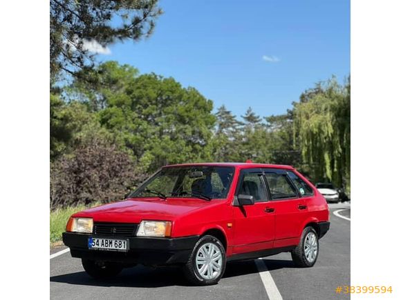 1992 model lada samara?