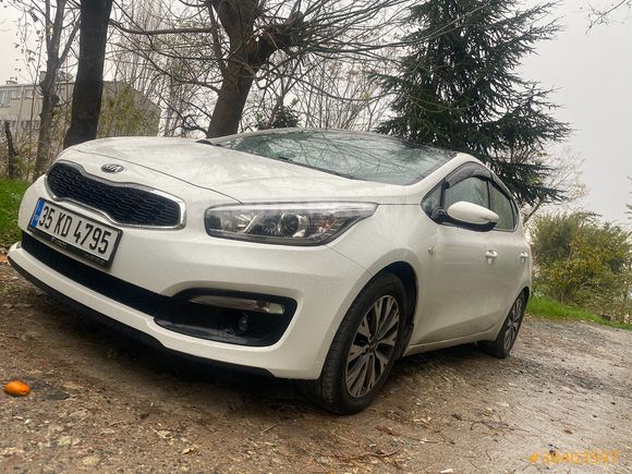 2. Sahibinden Kia Ceed 1.6 CRDi 136 bg