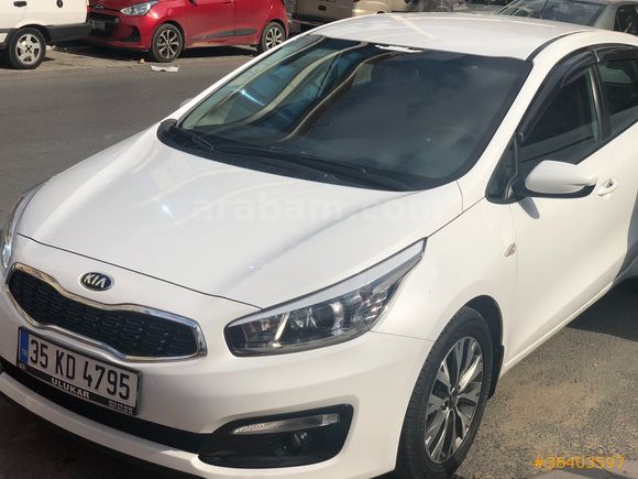 2. Sahibinden Kia Ceed 1.6 CRDi 136 bg