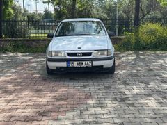 Galeriden Opel Vectra 2.0 GLS 1992 Model Denizli
