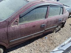 Astra G sol ön kapı