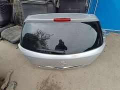 Astra h bagaj kapağı