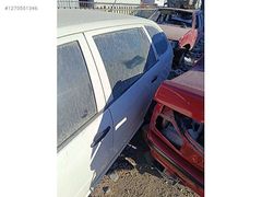 Skoda Fabia sol arka kapı sw