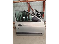 Renault Megane 1 sağ ön kapı