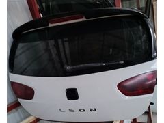 Leon bagaj kapağı