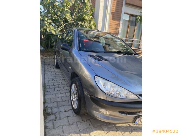 Sahibinden Peugeot 206 1.4 Comfort 2010 Model  240.000 km Gri