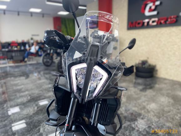 ORCAN MOTORS dan 2024 KTM 890 ADVENTURE TOP CASE