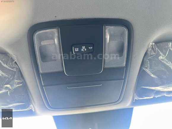 GLS UNAT KİA BAYİİ 2024 CEED ELEGANS PLUS HATASIZ +LPG