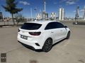 GLS UNAT KİA BAYİİ 2024 CEED ELEGANS PLUS HATASIZ +LPG