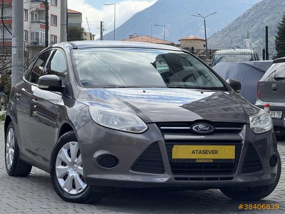 2011 MODEL YENİ KASA'93.000 km de'HATASIZ İLK SAHİBİNDEN FOCUS