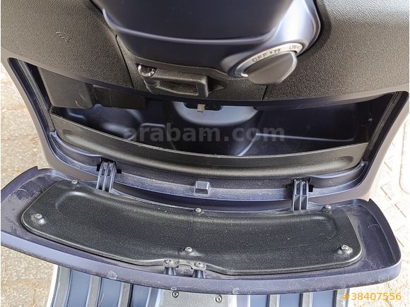 OTOMOBİLCİ 2024 VESPA GTS 300 SUPERTECH HATASIZ EKSTRALI