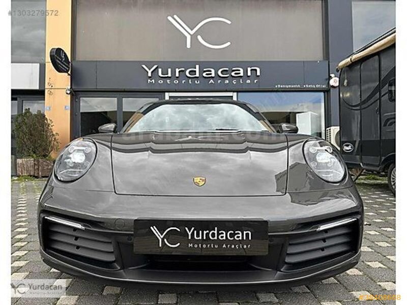 Galeriden Porsche 911 Carrera 4S 2023 Model Bursa 9.500 km Gri