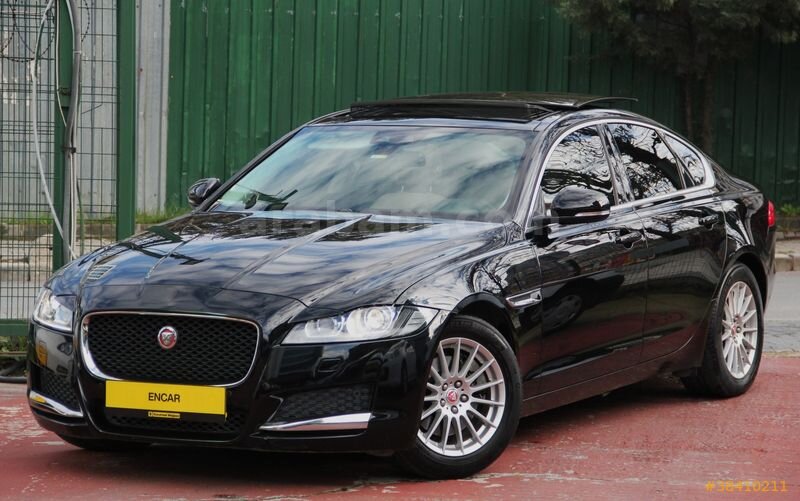 Galeriden Jaguar XF 2.0 D Prestige Plus 2016 Model İstanbul 103.000 km Siyah