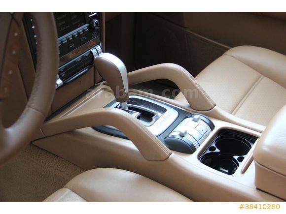 ENCAR'DAN 2009 PORSHE CAYENNE 3.6 İÇİ TABA CAM TAVAN İLK ELDEN