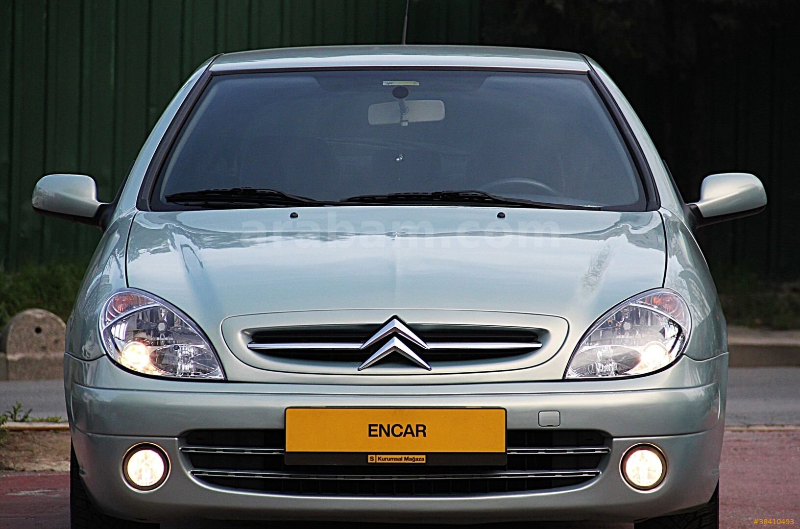 Galeriden Citroen Xsara 1.4 HDi 2005 Model İstanbul 216.000 km Yeşil 2