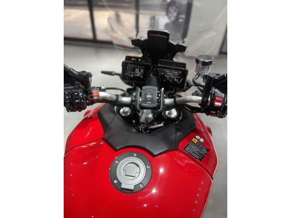900 YAMAHA Acil satılık motor tertemiz