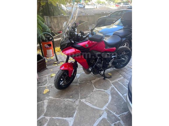900 YAMAHA Acil satılık motor tertemiz