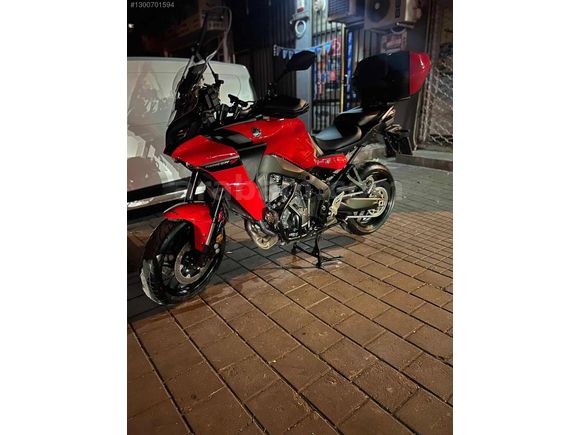 900 YAMAHA Acil satılık motor tertemiz