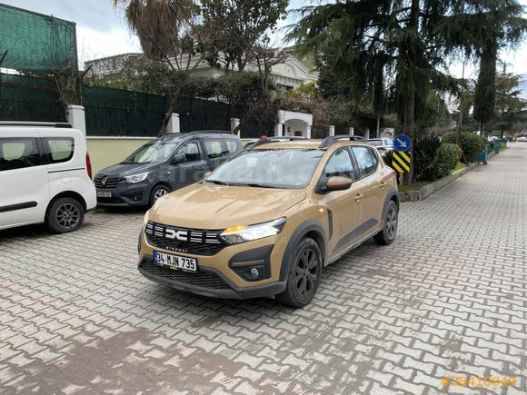 Sahibinden Dacia Sandero Stepway 1.0 Tce Extreme 2024 Model 