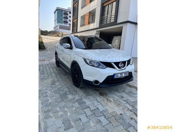Sahibinden Nissan Qashqai 1.6 dCi Black Edition 2015 Model