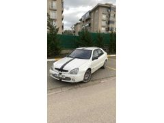 Araba Orjinale çevrilmiştir komple 