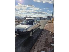 Sahibinden Peugeot Partner 1.9 D 2004 Model