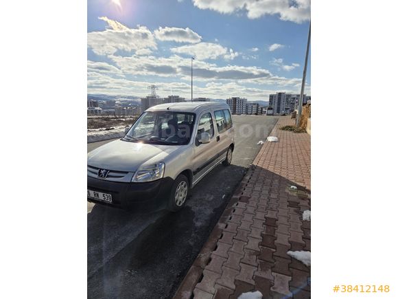 Sahibinden Peugeot Partner 1.9 D 2004 Model