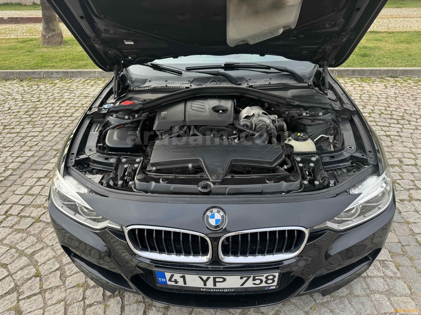 Sahibinden BMW 3 Serisi 320i ED Sport Line 2016 Model Kocaeli 180.000 km Siyah 2