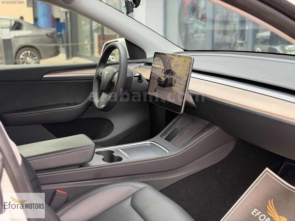 EFORA 2023 Tesla Model Y Performance Legacy 4WD Hatasız